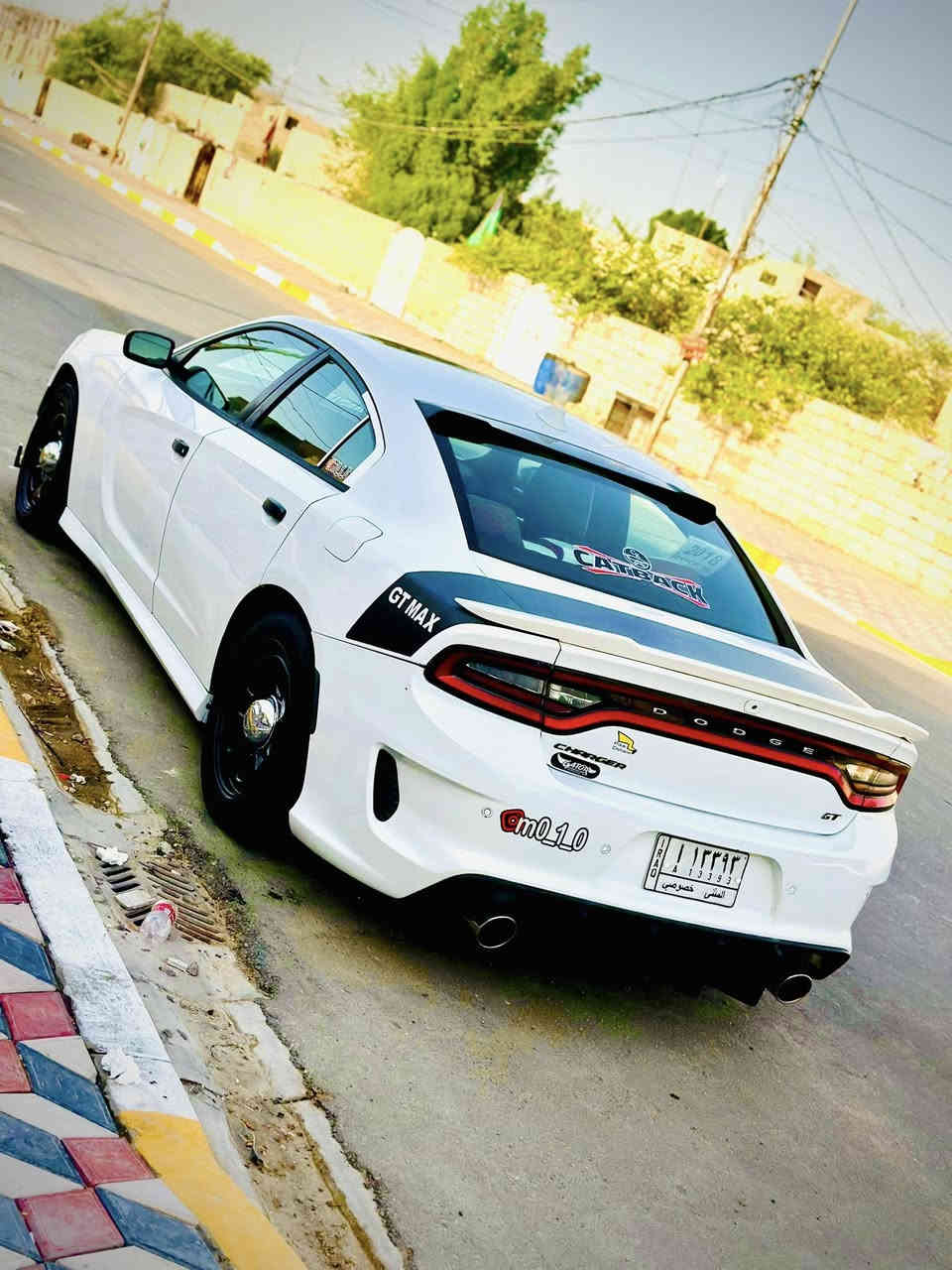 سلام عليكم اخوتي 
جارجر موديل ٢٠١٨ اصل مكينه ٣٦٠٠
سياره فووول موصفات واحد ع واحد  
فتحه كشنات حضن تبريد تدفئه شاشه كار بلي 
كامره دواره شني موصافات بالك موجوده بيهه صبغ ٣ قطع بنيد مبدل ابو فتحات وجاملغ جهه عبري امامي طخه بصيطه جاملغ خلفي صبغ سونار موجود 
جاهزه من حداديه تخم تاير تعبان عليهه هواي
لبيع او مراوس ترهم مكاني سماوه ***********
