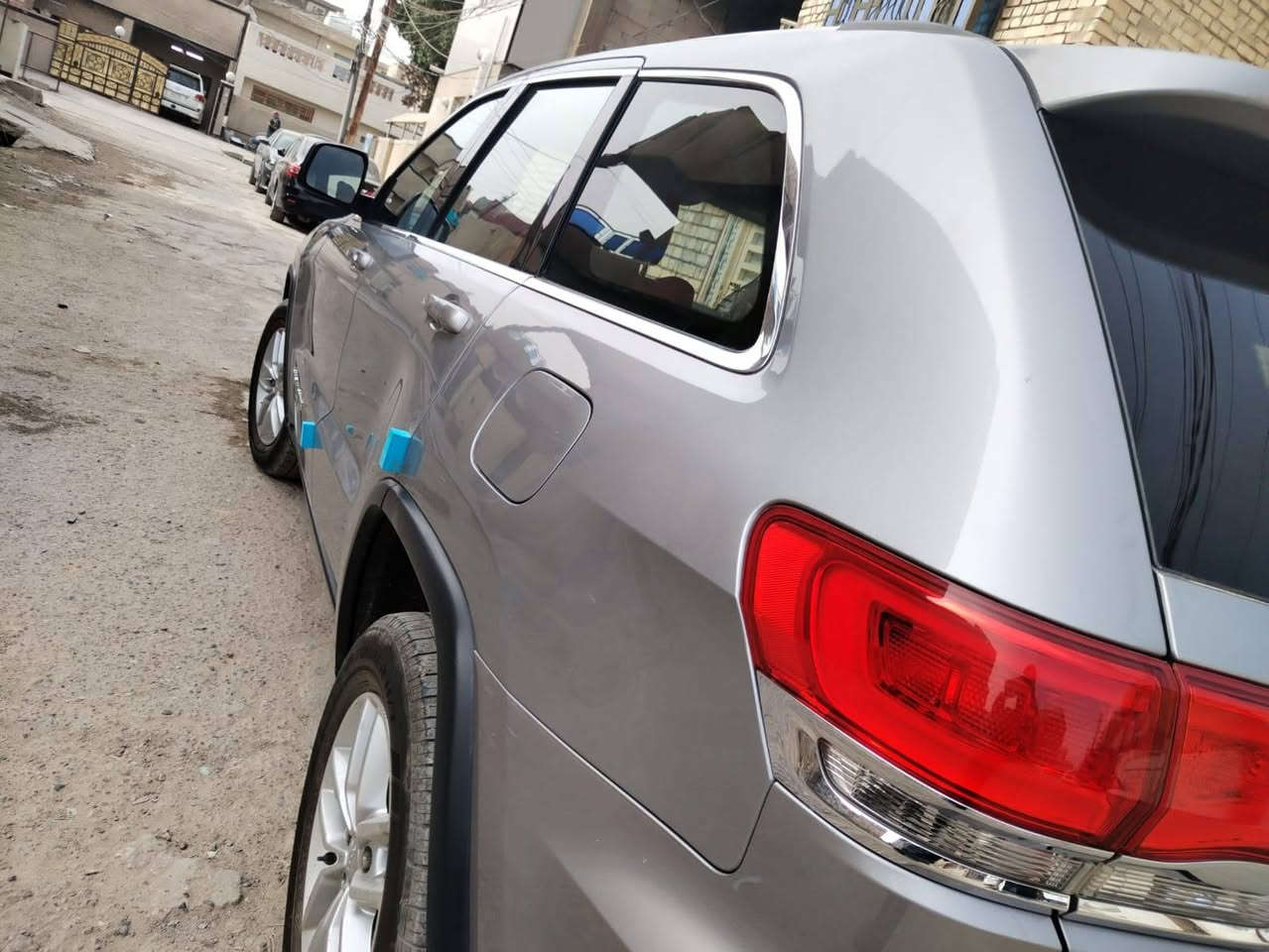 جيب لاريدو  2018.     مكان بغداد سعر 190  بيع او مراوس اب ارخص  محتاج فلوس  ***********
