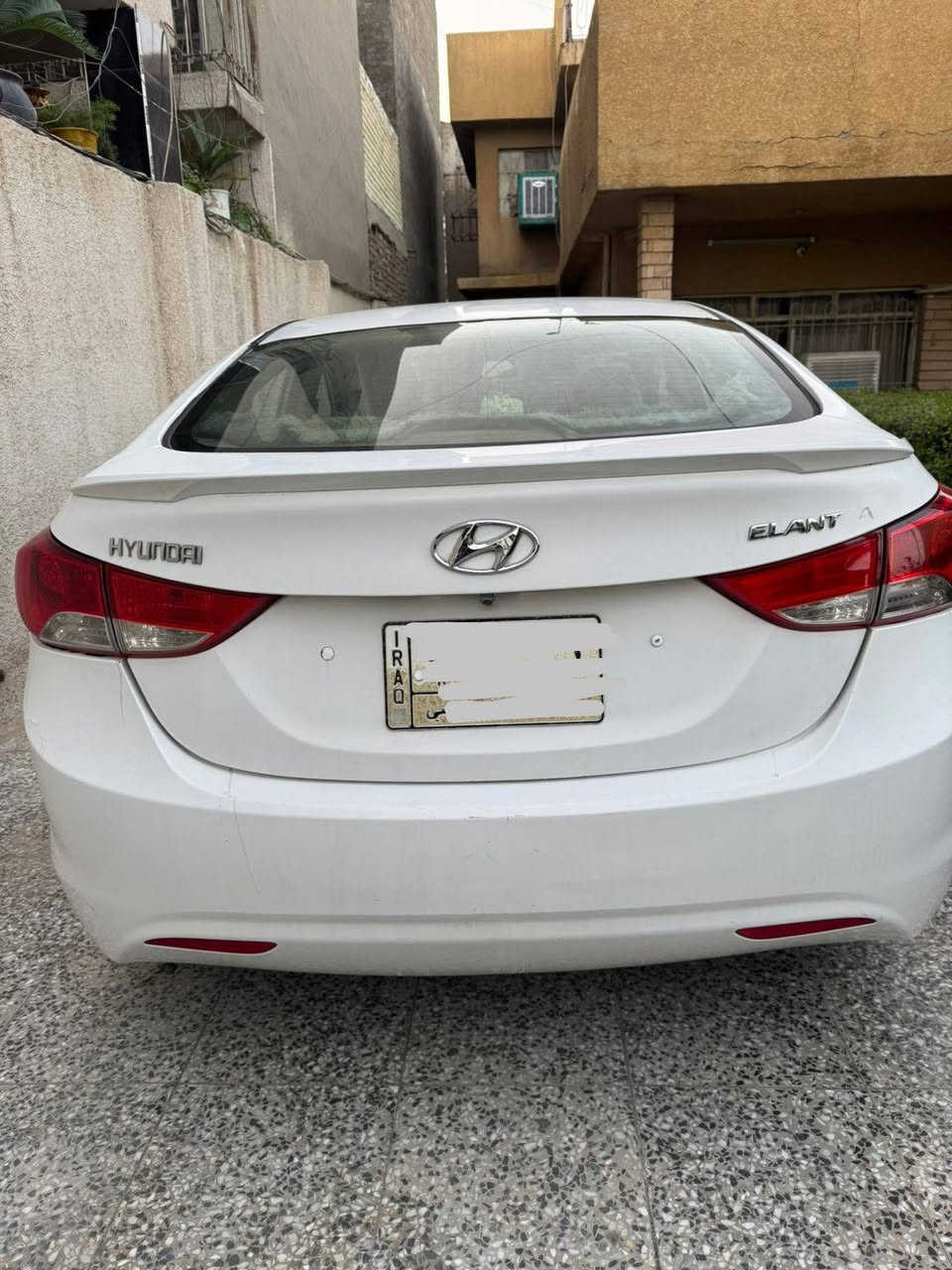 السلام عليكم
للبيع النترا موديل 14 محرك 1800 خليجي 
رقم بغداد 
السيارة بيها مكانات صبغ ابيع صبغ عام 
وحادث سابق بقبق  القمارة والتكمة 
السعر 83 
المسافة المقطوعة 122 
سونارها موجود

للاستفسار الاتصال ع الرقم 
***********
