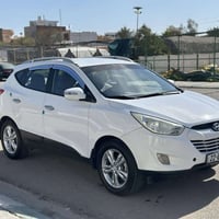 توسان 2012 خليجي  موصفات فول ماعدا الفتحه  باسمي سنويه جديد 2027 مابيه...