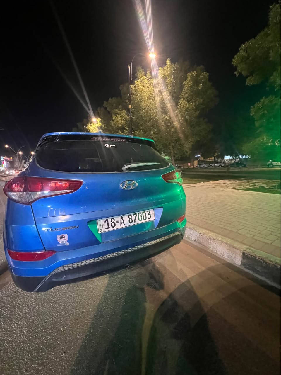 �🔥 للبيع هيونداي توسان موديل 2018 🔥🚘

🔹 اللون: أزرق مميز وجذاب

تفاصيل الفحص للسيارة المعروضة:
 • بارد
 • صبغ + فتح
 • صبغ + بارد + رصعات
 • بارد + رصعات + كلير باب السائق + تطييب باب السائق
 • رصعات
⸻

ملاحظات:

يوجد خدوش ورصعات وتكميل وكلير وجراد + الفحص يخص الصبغ فقط.

🔹 محرك اقتصادي وقوي
🔹 مكفولة من الحوادث (فحص كامل)
🔹 مكيف ثلج ❄️
🔹 شاشة + كاميرا خلفية
🔹 جنوط ألمنيوم
🔹 استخدام شخصي والسيارة مرتبة جداً

✨ السيارة جاهزة وما تحتاج أي مصروف
👌 المعاينة خير برهان

📍 المكان: بابل – قضاء المحاويل
💰 السعر: 150 ورقة وبيها مجال
📞 للتواصل: خاص أو اتصال على الرقم ‭٠٧٧٢ ٨٢٤ ٨٦٢٥‬
‭٠٧٧٢ ٨٢٤ ٨٦٢٥‬ حلة, بابل
