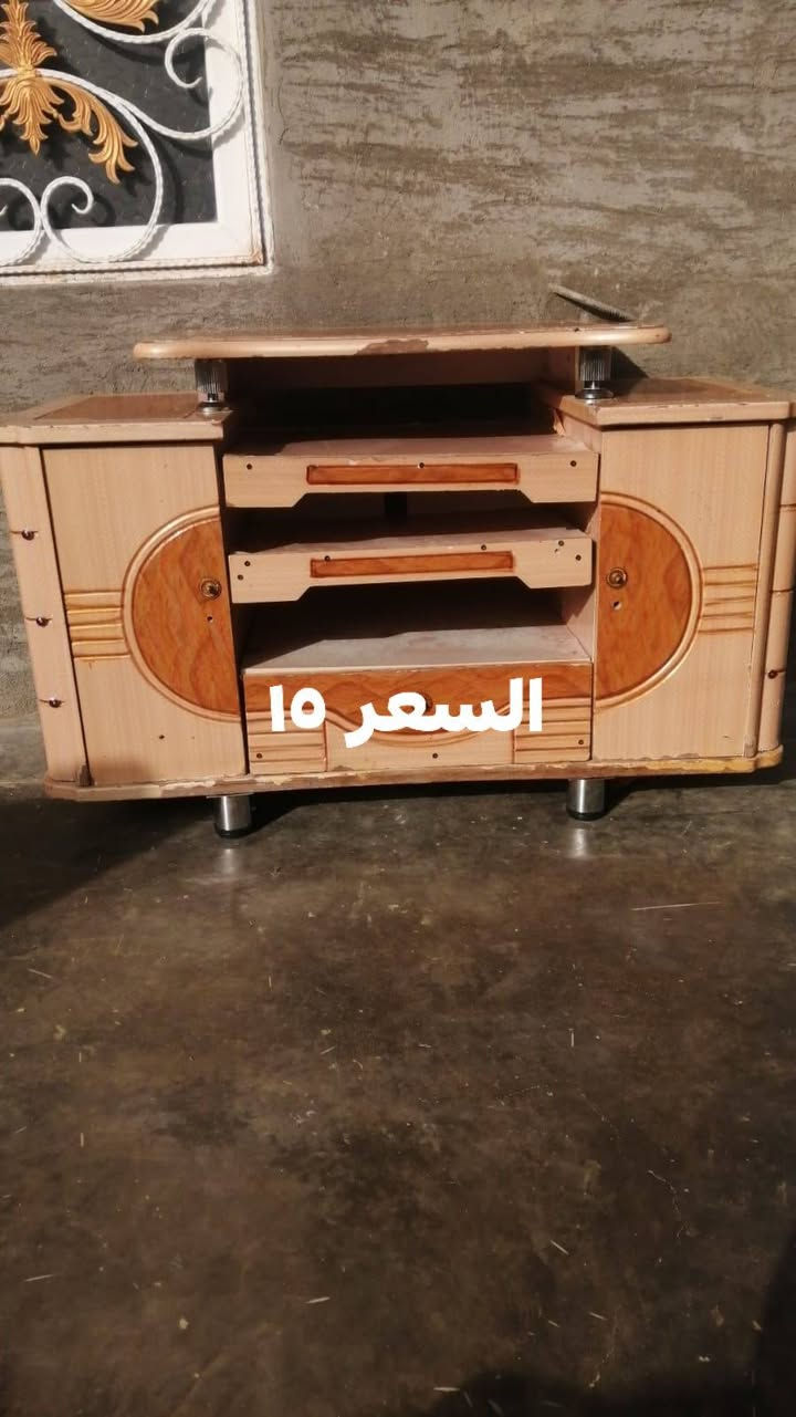 الاسعار داخل الصور
***********
