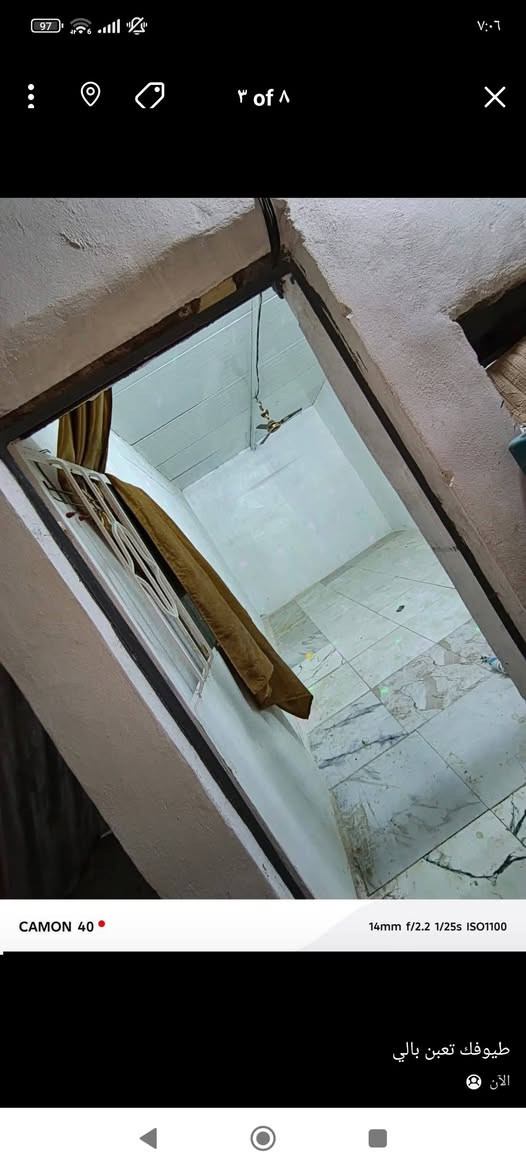 السلام عليكم بيت تجاوز للبيع ماعليه كص نهائي بلعسكري حي الزهراء يحتوي على غرفه ومطبخ وصاله واستقبال وطارمه وترك ودرج وفوك غرفتين ومساحه سطح كبيره مساحته 125كلشي ماعايز


**إذا كنت صاحب هذا الإعلان وتريد حذفه لأي سبب، رجاءا أرسل رسالة إلى الدعم الفني**