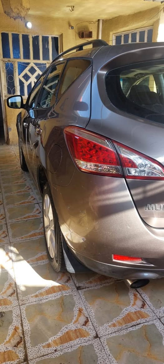 السلام عليكم نيسان مورانو 2012 جوه السوك سياره بدون صبغ حادث فقط دعاميه خلفيه كفاله فول مواصفات لمتدد رادار توقف ذاتي تحديد مسار تبريد قطعتين مخارج خلفي امامي بيها بعد هواي مواصفات فول مابيها اي نقص السعر 85 عنوان بغداد ***********
