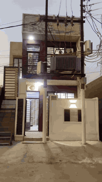 طابق ارضي للايجار السريدات القديمة مربع الثاني قرب البزل يحتوي على است...