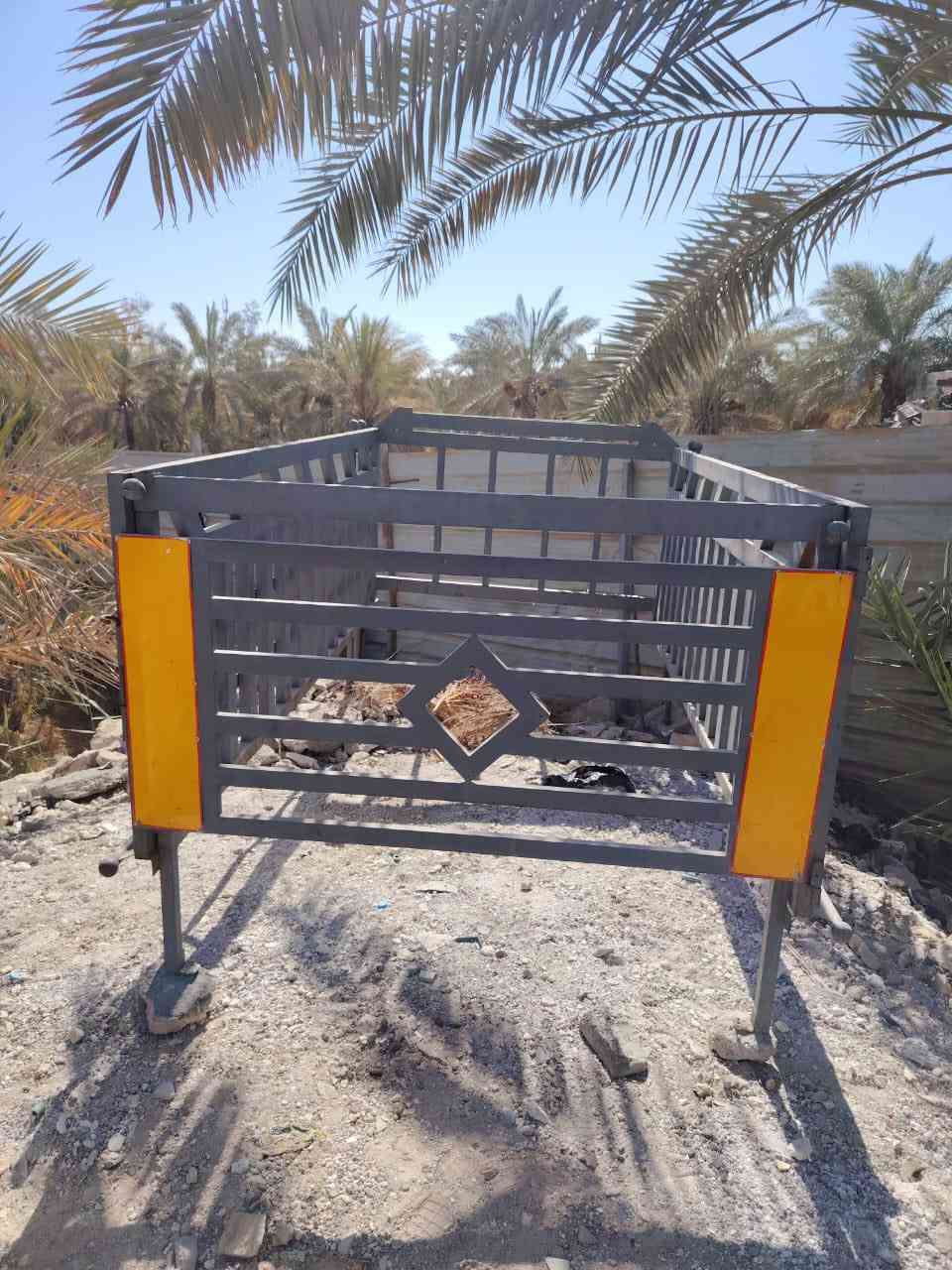 محجر فحل نضيف السعر 500 وبي مجال مكاني البصرة ابو الخصيب للاستفسار الاتصال***********
