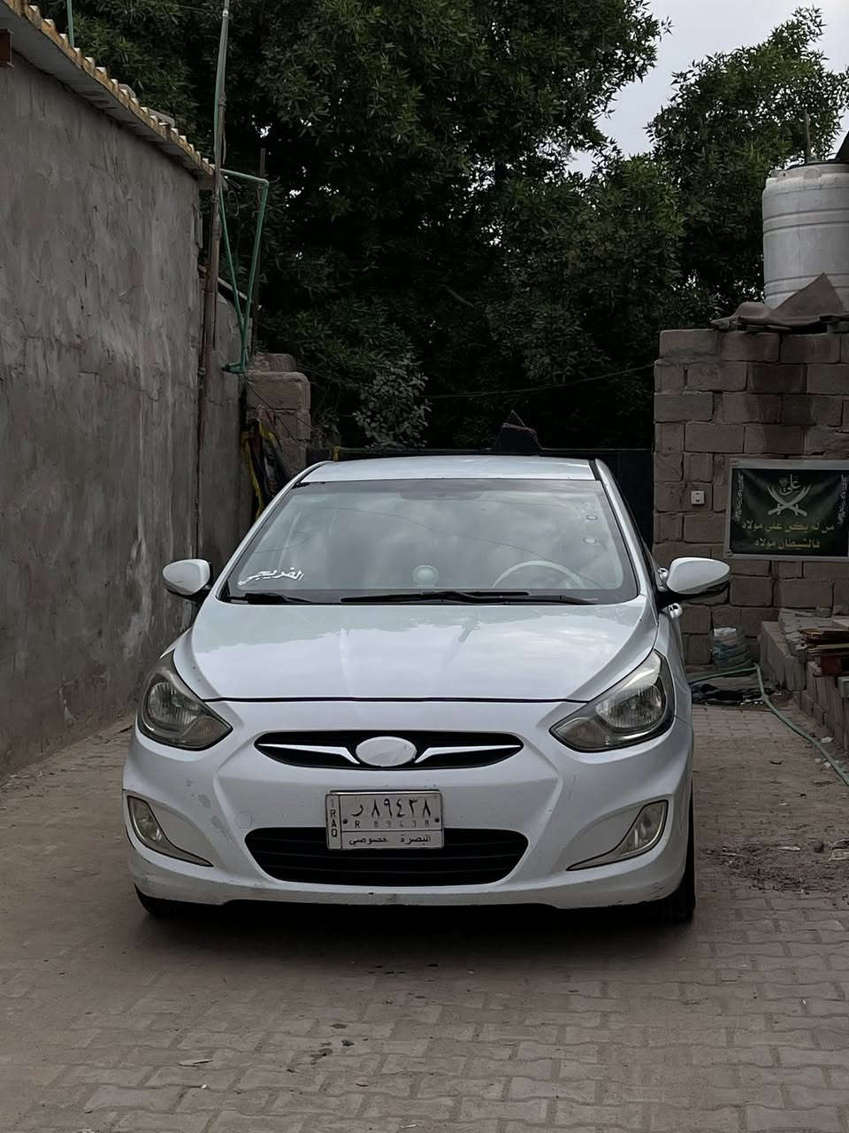 سلام عليكم 
اكسنت للبيع مديل 2013 خليجي 
رقم بصره السياره بسمي 
السياره كير محرك مكفولات حداديه خير من الله تخم تاير 
السياره جاهزه مجهزه ترايك وين ما تريد 

السياره بيها ملاحضات 2 
اولن بل باب الخلفي بيها خياس 
ثانين بيها دعمه بل جاملغ الخلفي جوا قبق البانزين وبعدني ما مسويها 

محرك 1.6 المرغوب بل سوك 

وباقي السياره خير من الله كبل للشارع سياره ربع ما تذب عليها 

السعر اتصل وتدلل *********** 

مكان السياره بصره التنومه ..
