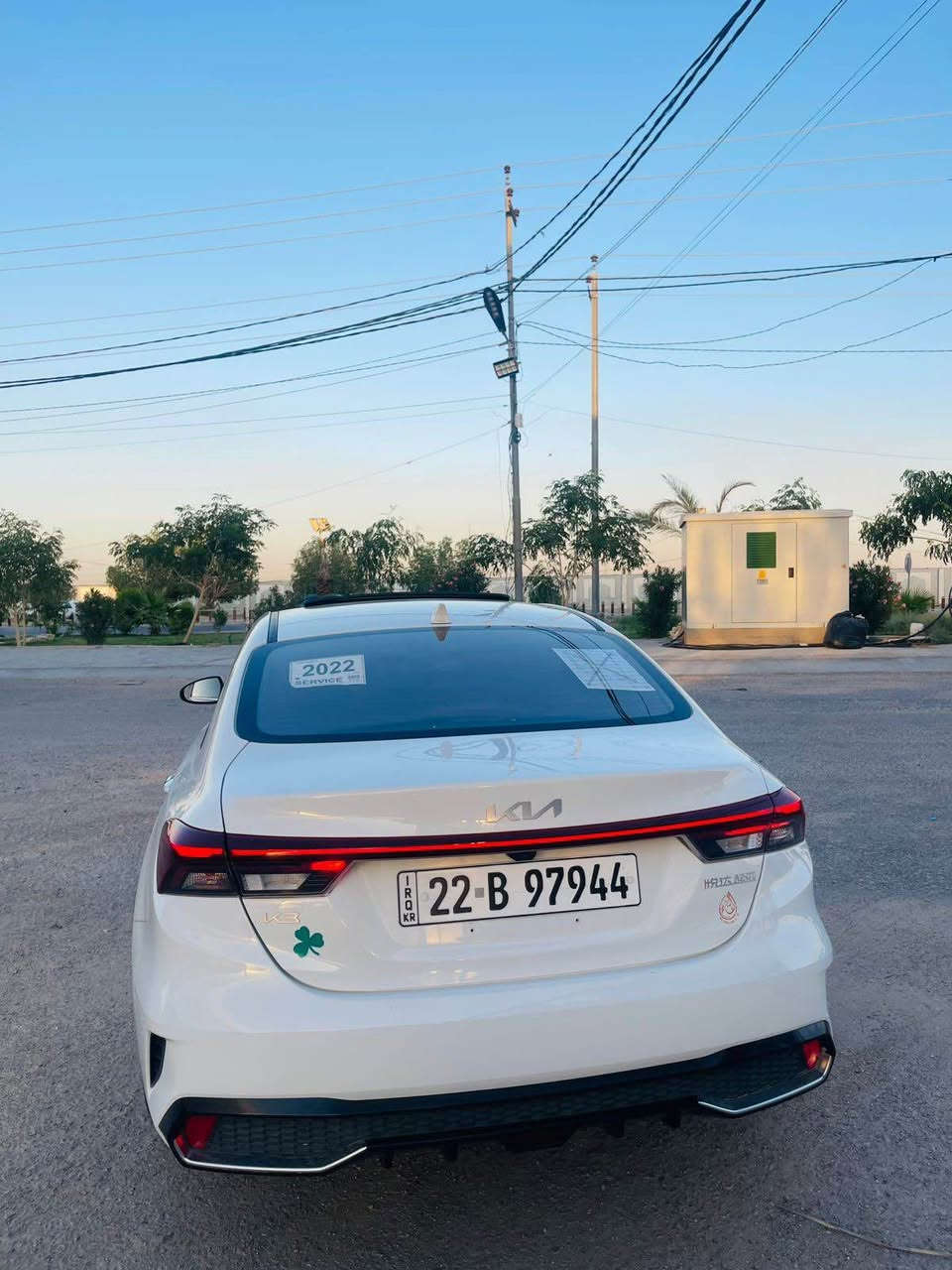 السلام عليكم للبيع كي ثري ٢٢ كفالة عامه من كلشي ارغب موديل بل كي ثري واعله مواصفات السياره جديده بمعنه الكلمه ماشيه ٥٠ مكاني نجف كوفه سعر ١٣٠ مجال قليل 
*********** النجف, العراق
