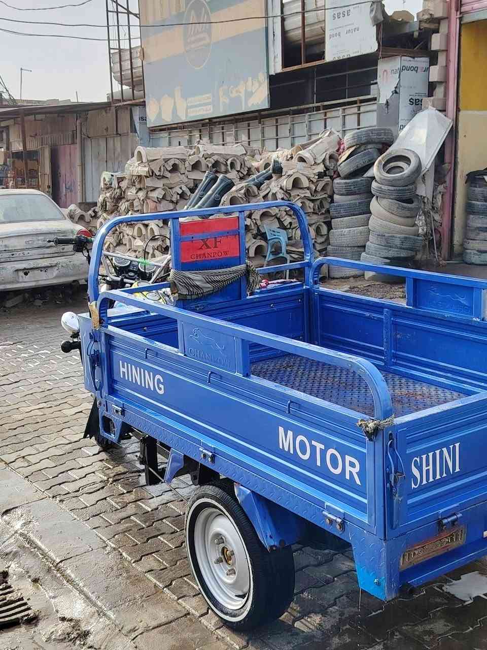 سلام عليكم ستوته للبيع موديل ٢٠٢٣ أوراق مداور يم الوكيل ستوته جاهزه اخت الجديده محرك ٢٠٠ ورك كيه تايرات ابو الخطه وكيلها صقر الذهبي السعر مليونين ٣٠٠ وبيها مجال للشراي مكاني نجف كوفه قرب نفق المختار هذا رقمي ***********
