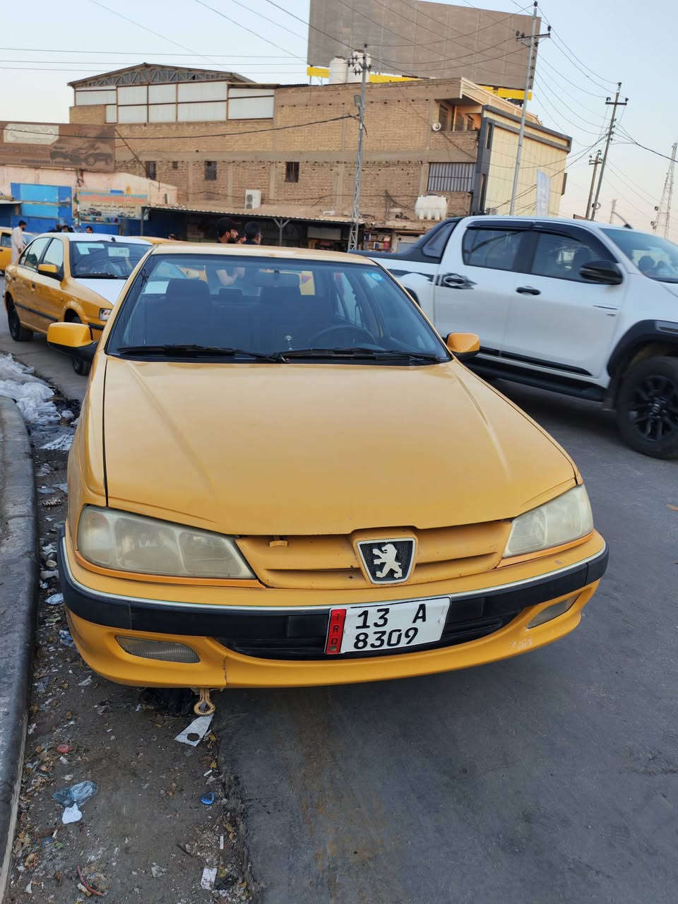 بيجو بارس. 2013 مكفولة
كير  ومكينه. وتبريد ثلج 
منظومة غاز. 
تخم تاير جديد 
حدادية جديدة

سنوية جديدة. رقم دولي. باسمي.

السعر. 33.
خاص ماكو اتصل ع الرقم
***********
