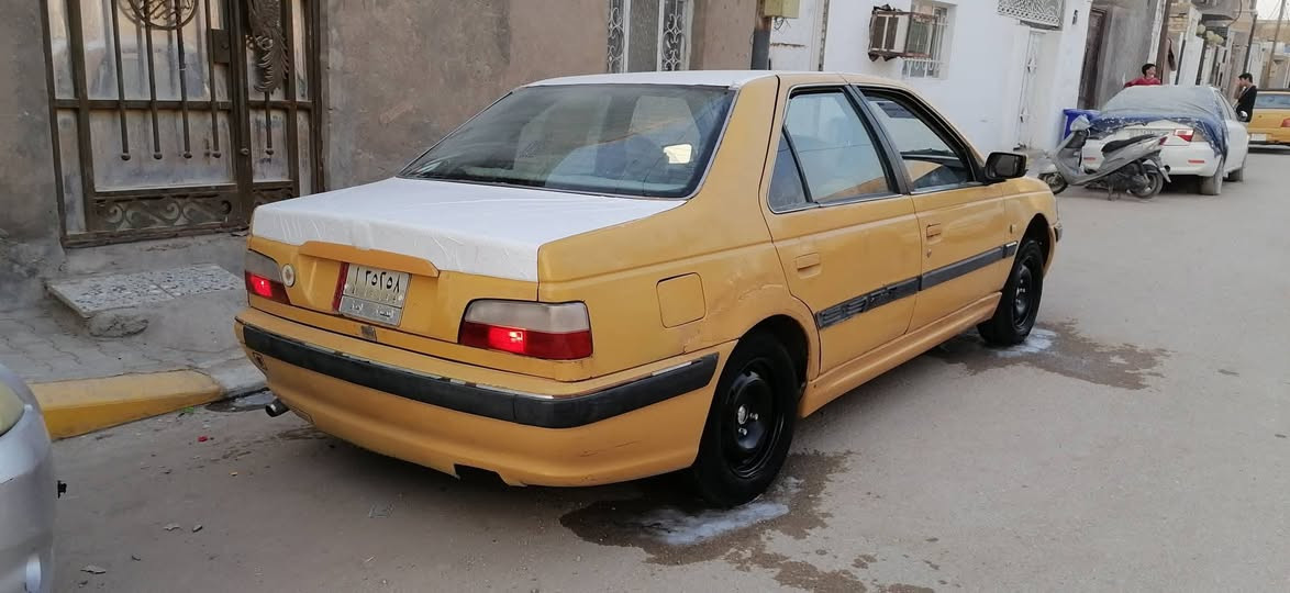 السلام عليكم
بيجو بارص 2013 تحويل مباشر سياره كير حداديه تخم تاير كهربائيات كله جاهز مطلوبه هيئه وغرامات وره مشتري ابيع فقط راعي مكانها ديوانيه 
 سعرها 16 وبيها مجال بسيط ***********
