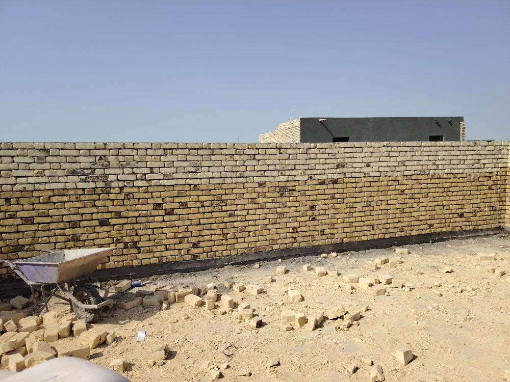 خلفه بناء نعمل على الدبل او مكطوعه ***********
