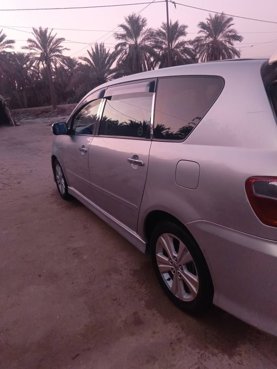 سياره ابصم للبيع
كرستال اصل 🤎
موديل 2003
رقم انكليزي الجديد 
سياره ستوها ديكنه أرقامها صارله 4 اشهر 
الشاصي المرغوب 
مكفوله 😀🤎
مكينه وكير نضاف خير من الله
السياره مري شفط 
كهربائيات شغاله كلها 😀🤎
مكانه ديوانيه غماس 
السعر 130 وبيه مجال بسيط
رقم ***********
