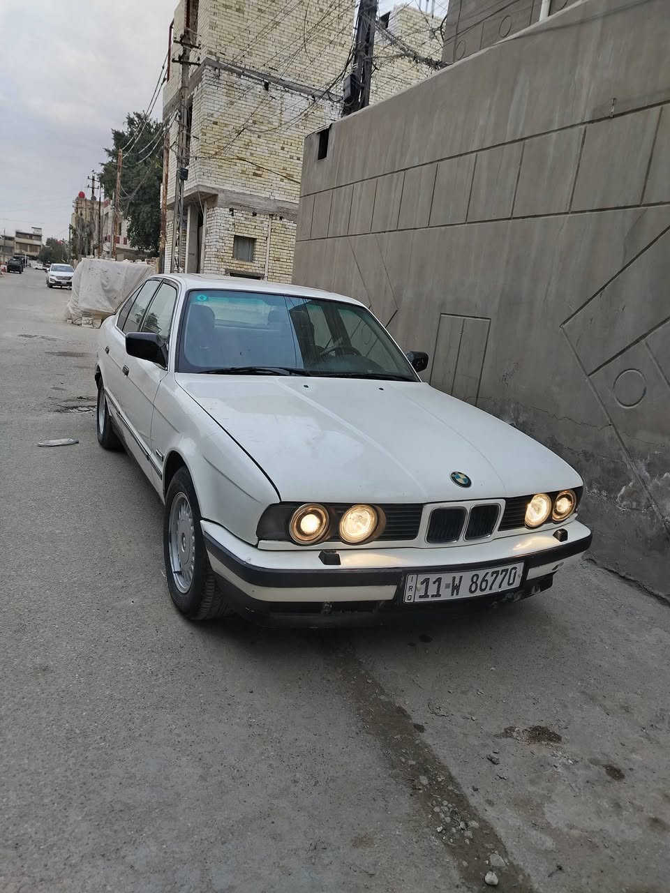 سلام عليكم ابيع بي ام  ٥٢٥ مكينة وكير خير من الله 
صدر امامي خلفي حلو عوزه زوج لويات
كهربايات كلة شغالة تخم تايرجديد
سلايت شغال بدون خياس
لايت سوارات نهار
نقوصات بيه دويه بل بوربرن  خلفي
تبريد بي ليك  بيه طخه جملغ امامي  يمنه
تبيس عاطل سنويه 29 تنتهي بغداد انكليزي
السعر ٤٥ بيه مجال مكان بغدادجميلةثانيه ***********
