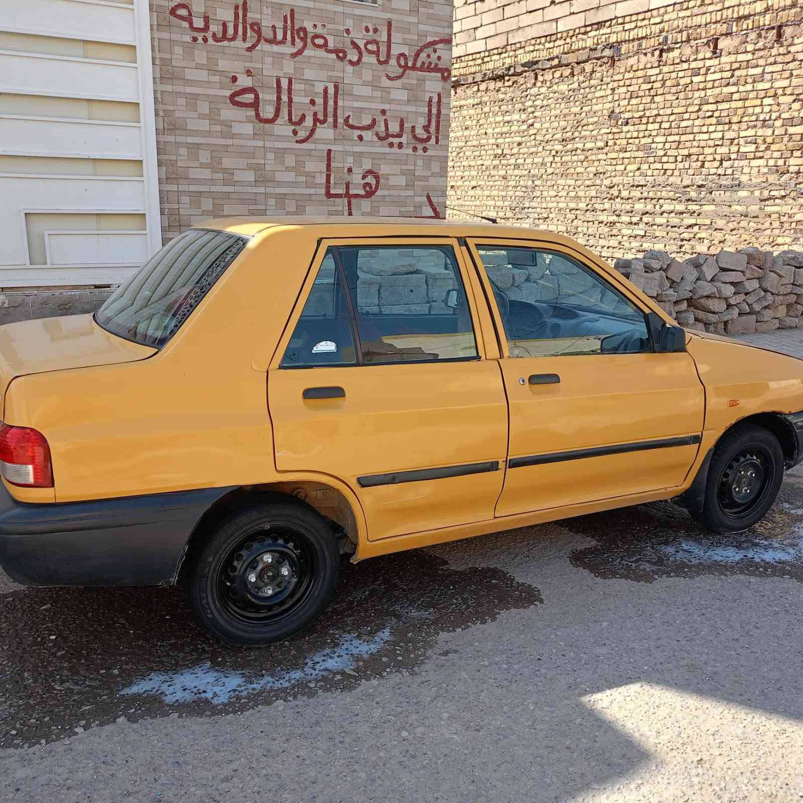 السلام عليكم
للبيع سايبه موديل 15 جاهزه مكينه كير مكفولات تخم تاير حداديه دواخل كله جديد شواصي نعمه من الله سياره مال جناي وناعمه ترايها ناعم لايت بك لايت جديد سياره جاهزة 
كهربائيات كله شغاله مسجل وسماعات جدد ضربتها جاملغ الخلفي جه السايق سياره رقم انكليزي بغداد مصفره هيئه وغرامه سنويه لل27 راعيها موجود مداور الشراي يدلل 

العنوان الديوانية الاسكان مقابل المعهد الفني 
السعر 25 وبيها مجال
الرقم *********** واني خادم
