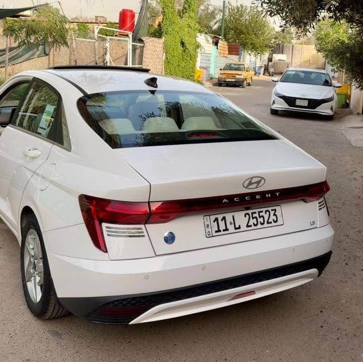 عيدكم مبارك

هيونداي اكسنت 2024 خليجي     ضمان لمده 3 سنوات أو 60,000 كم من شركة الأولى موتورز.

مكفولة  من الصبغ والتبديل والحادث والحالوب

ماشيه : 19 ألف كيلو

المحرك: 1.5 لتر – 4 سلندر 

الكير  أوتوماتيك

المواصفات:

• فتحة سقف

• شاشة أصلية + شاشة ديجيتال للدشبول

• كاميرا

• مثبت سرعة

• حساسات خلفية

• أضواء هالوجين

• جنوط قياس 16 (205/55R16)

• حساس ضغط الإطارات

• إشارات في المرايا الجانبية

• مرايا قابلة للطي كهرباء

• 2 ايرباغ

• إنارة داخلية LED

• أوامر صوتية ومودات قيادة

• بلوتوث / USB

• منافذ شحن خلفية

• منفذ طاقة

• نظام فحص السيارة

• نظام مانع الانزلاق

• ISOFIX لتثبيت مقاعد الأطفال

• تبريد قطعتين

• ديكورات داخلية ألمنيوم

• داخلية لون أبيض

السعر : 143$

الموقع:  / الوزيرية

الاتصال *********** بغداد, العراق
