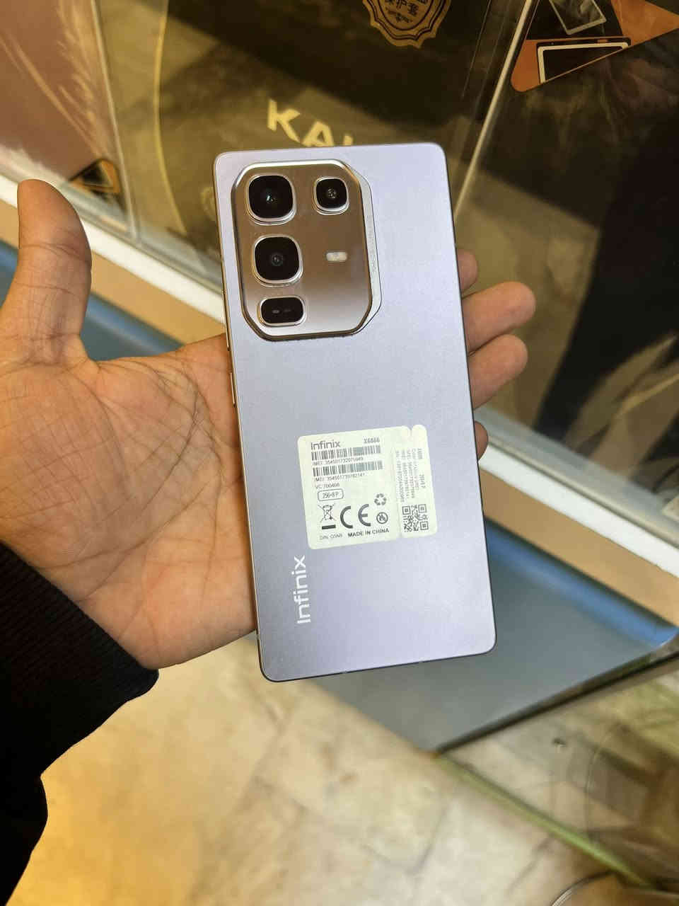 الـسـلام عـلـيـكـم جهاز نوت ٥٠ برو. جهاز استخدام قلبل حيل نظيف مع كامل الملحقات المواصفات معروفه 
بغداد الدوره /***********
