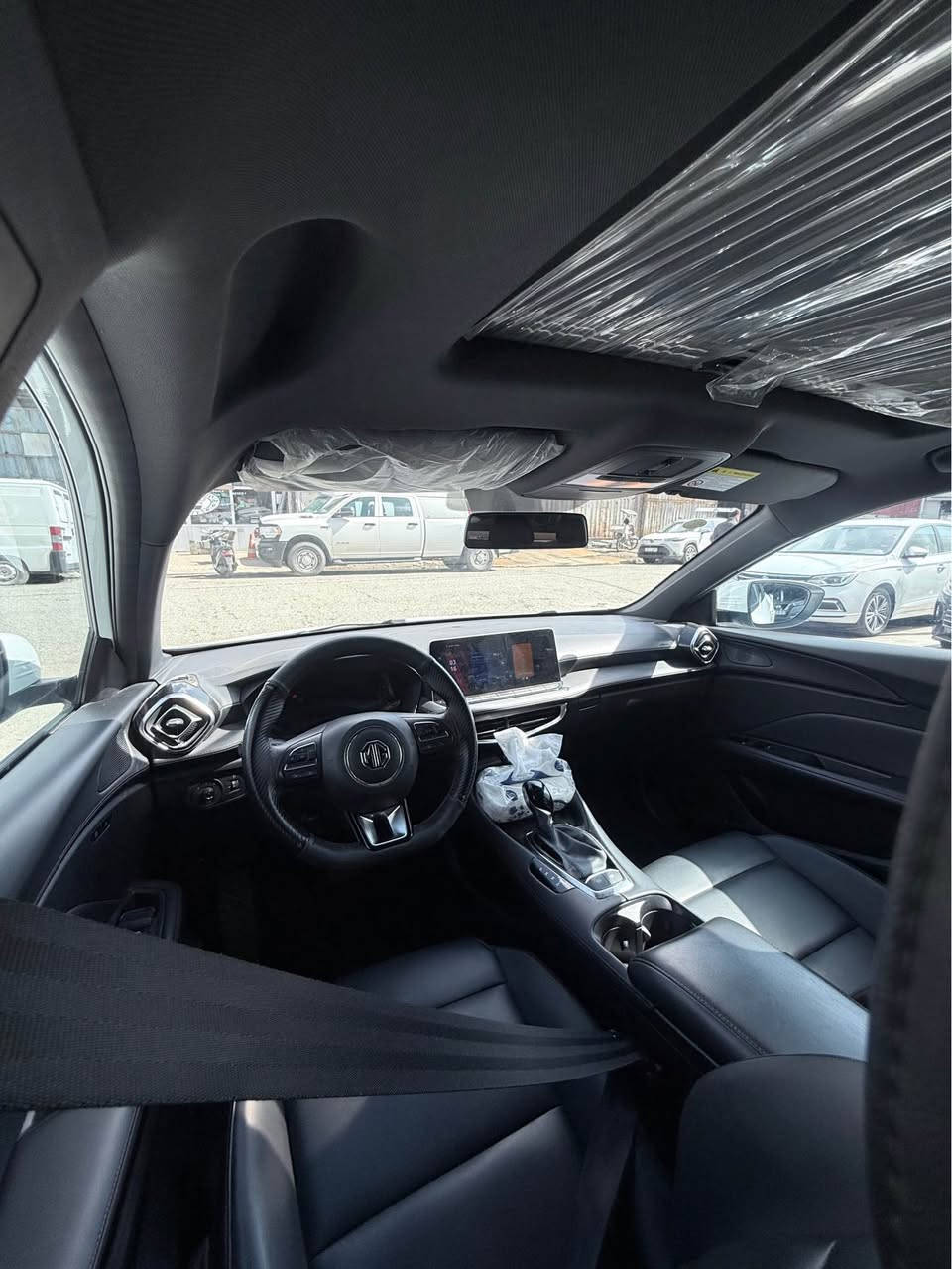 MGGT 2024 فول مواسەفات 
سەیارەکە بێ سبوغ و تەعدیلە بێ نەقوستانیە و فول مواسەفاتە
نرخی تەنها ١١١$ 

سیارە فول مواصفات بدون سبخ و بارد 
سعر فقط ١١١$

*********** أربيل, العراق
