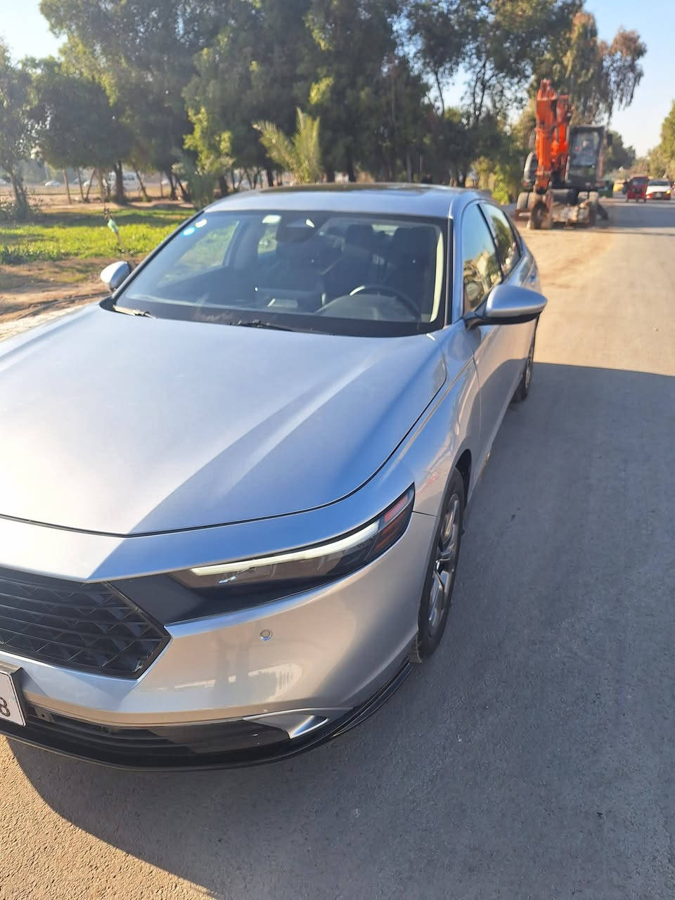 السلام عليكم
للبيع هوندا اكورد 2024 هايبرد  EXL
ماشية 14888 كيلو متر 
لون رصاصي 
المواصفات
شاشة كبيرة
تشغيل عن بعد 
تحكم ستيرن
شفتات ستيرن
اشاير مري
لايت زنون 
تبريد قطعتين
محرك 2000 هايبرد تنفس طبيعي
ويل 17
رادارات جانبية وأمامي
كشنات جلد وكهرباء
تدفئة كشنات امامية 
ثلاثة انظمة قيادة
فتحة
بصمة ابواب 
حادثها جانبي صبغ جاملغ وباب خلفي صفحة اليمنة 
وتبديل جاملغ امامي دعامية امامية صبغ فقط وحافة البنيد 
رقم بغداد بسمي ترقيم جديد 
السعر 200 وبيها مجال 
مكانها بغداد المشتل 
للاستفسار ***********
