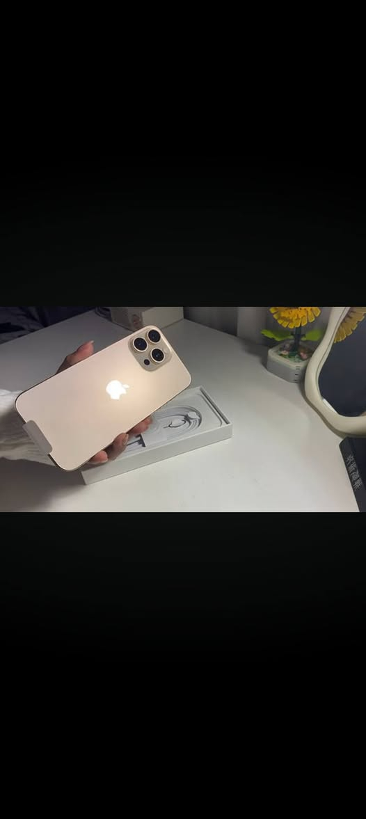 ايفون 16برو ماكس كوبي اماراتي ذاكره 512السعر 75
يوجد توصيل داخل المحموديه 
***********
