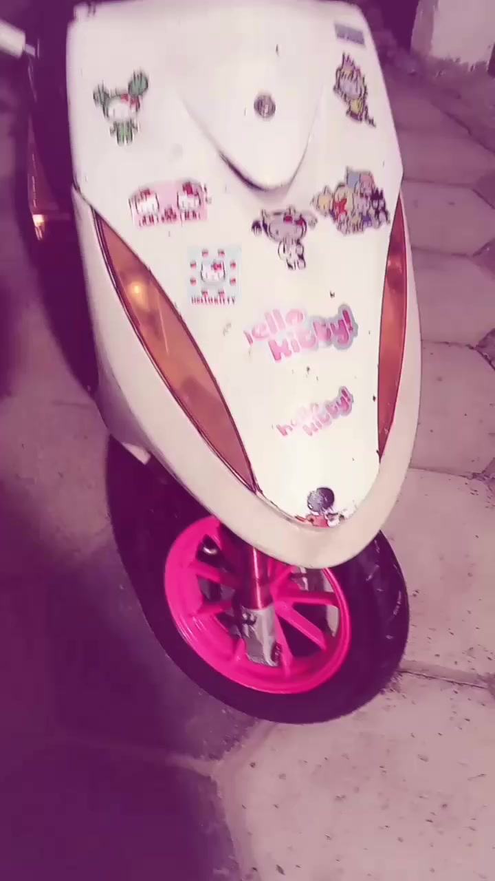 ماكس عدلة للبيع دراجة تجفيت جديد ب350 وبيها مجال بصيط متواجد ع فيس


**إذا كنت صاحب هذا الإعلان وتريد حذفه لأي سبب، رجاءا أرسل رسالة إلى الدعم الفني**