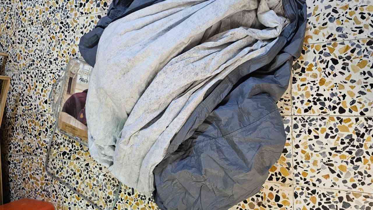 السلام عليكم غراض سورنتو للبيع مكان نجف ***********
الجدار أصلي وضد المي والحرارة اشتريتة جديد وبعت السيارة وضل. وتلبسية كذلك. الجادر يرهم ع سيارات الكورية العالية
