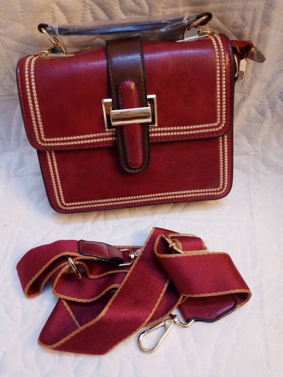 حقيبه شي ان الاسعار من 7 الى 12 الف 🪞


**إذا كنت صاحب هذا الإعلان وتريد حذفه لأي سبب، رجاءا أرسل رسالة إلى الدعم الفني**