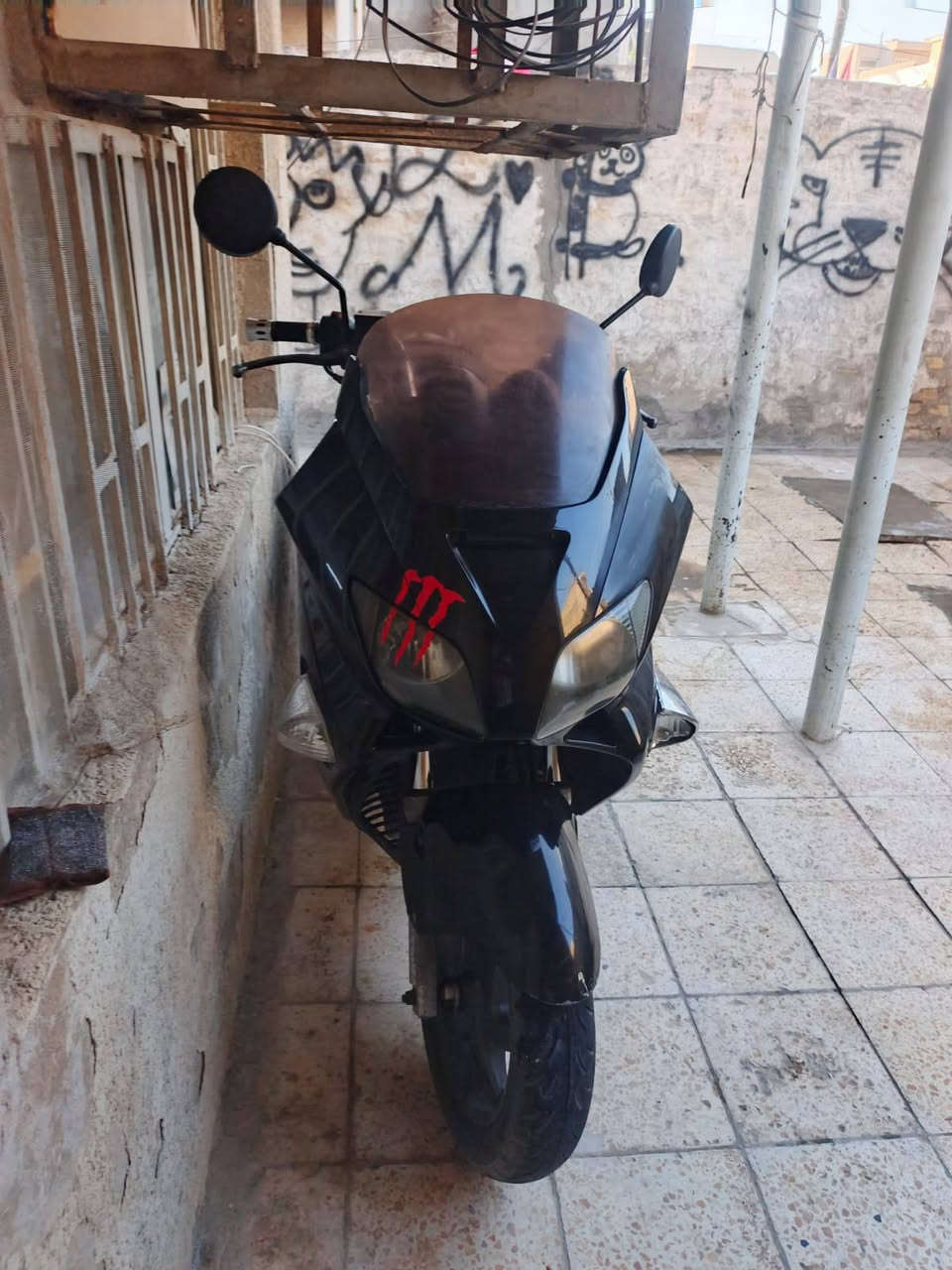 سلام عليكم 0/6للبيع  نكره سلف شلعه معدل لا نضوح لا تبخير لا صوت دبلات كفرات كلهه شغاله العنوان الكاضميه الطي*********** متواجد وتساب سعر450وبيهه مجال

