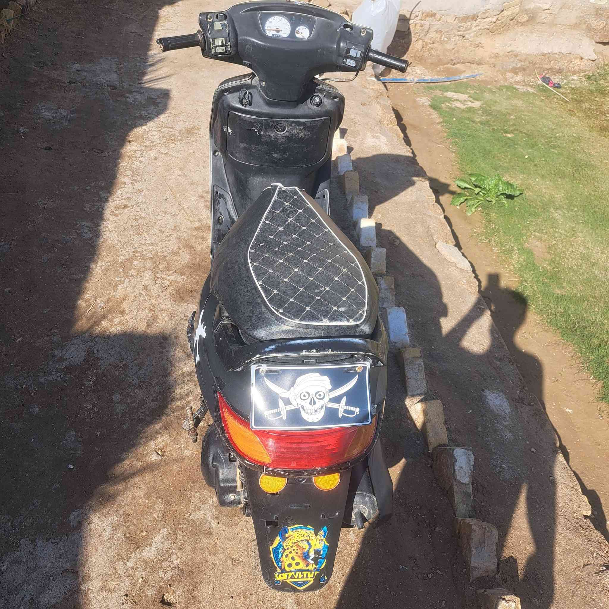 سلا عليكم فراشه للبيع  كهربائيات كلها شغاله سلف عوزه فحمات شغال كلشي مابي هندي تشتغل باتري جديد مكاني بابل الهاشميه سعر325وبيها مجال قليل
***********
