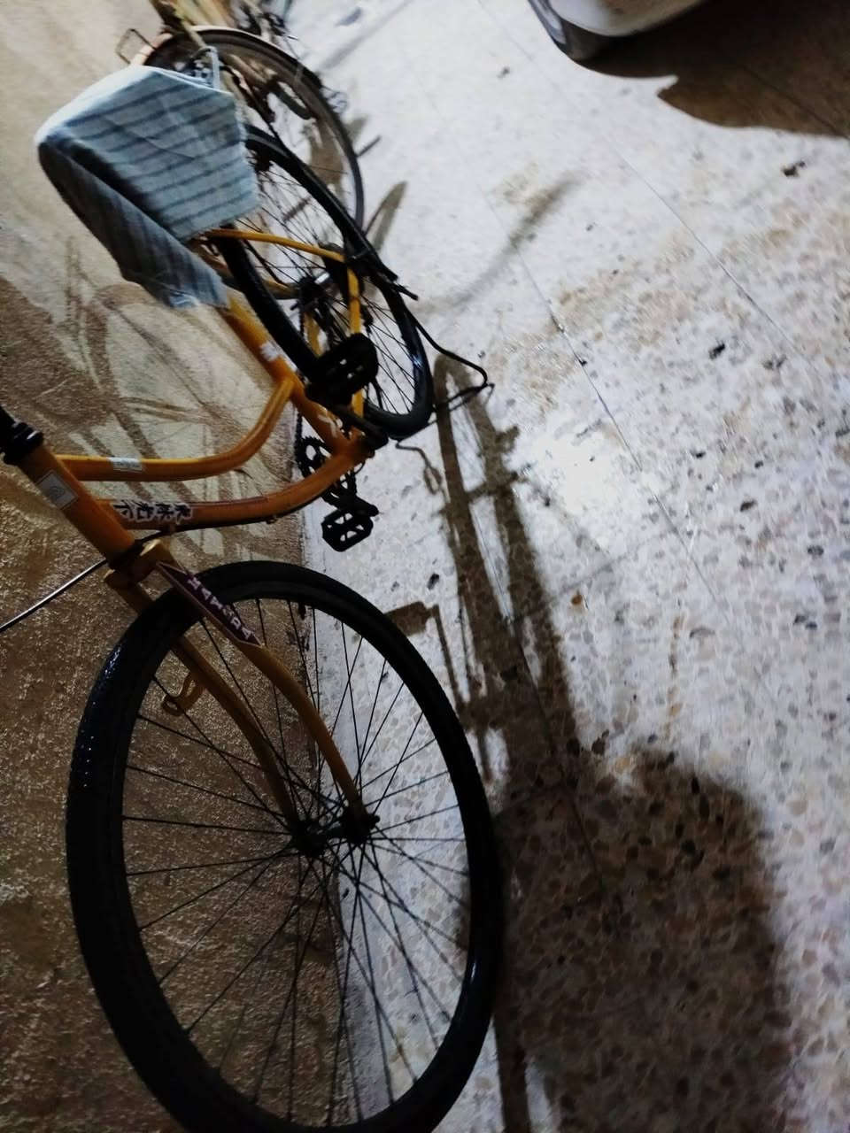 بايسكل ياباني بي دي نظيف بي اشخوط بسيطه  السعر 60 وبي مجال الطيبين مكفوللللللللللللللللللللللللللللللللللللللللللللللللللللللللللللللللللللللللللللللللللللللللللللللللللللللللللللل


**إذا كنت صاحب هذا الإعلان وتريد حذفه لأي سبب، رجاءا أرسل رسالة إلى الدعم الفني**