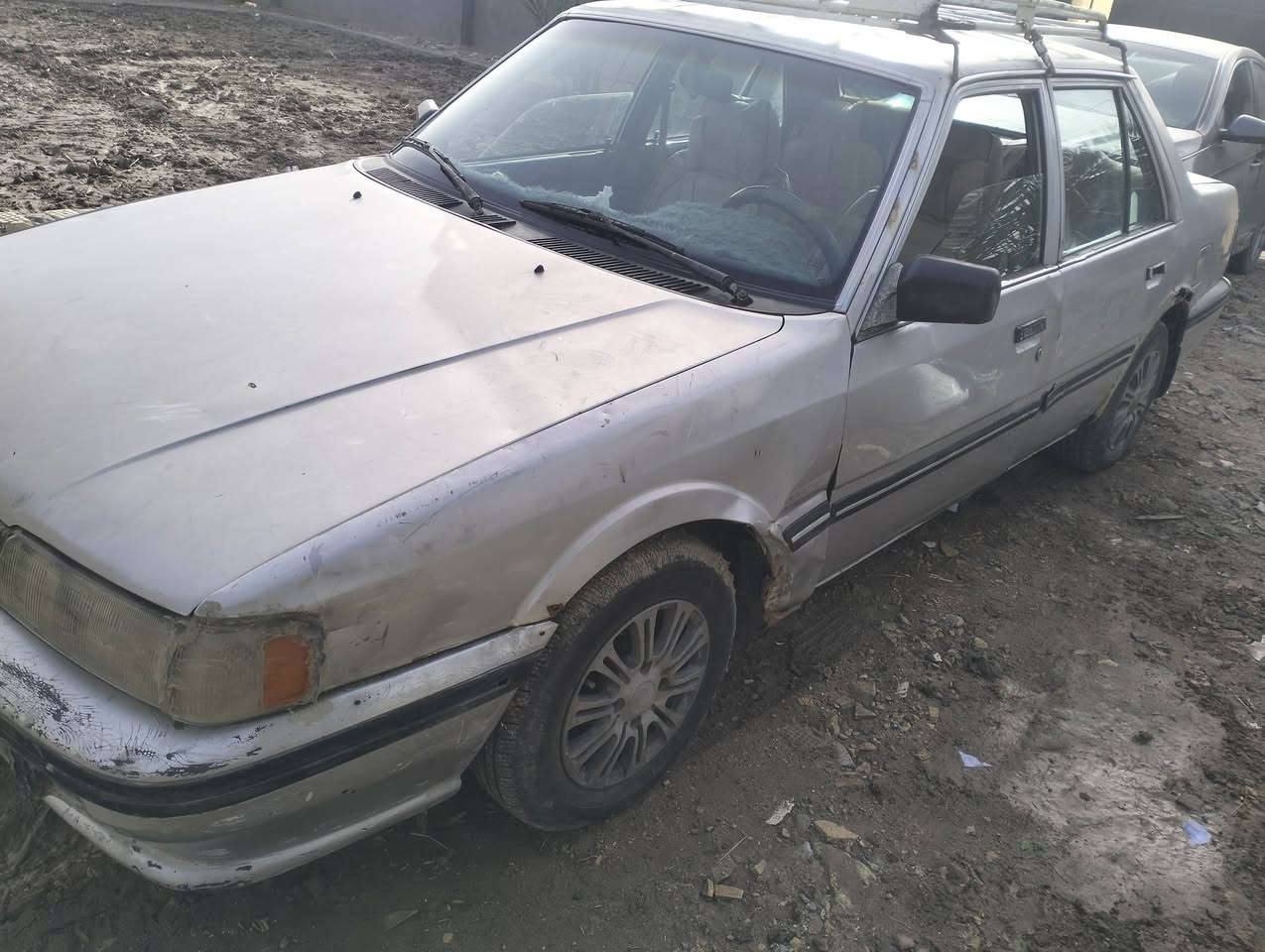 السلام عليكم سياره
كيه كابتل للبيع موديل 92
سياره جاهزه من كلشي رقمه بابل 
مكينه وكير كورلا بيه 
وتخم  تاير جديده
كهربائيات كله شغاله
رقمه بابل سنويه بل 27 تنتهي
مشروع وطني 
بسمي. تحويل مباشر 
السعر 20 وبيه مجال 
عنواني ذي قار قضاء النصر
هاتف ***********
