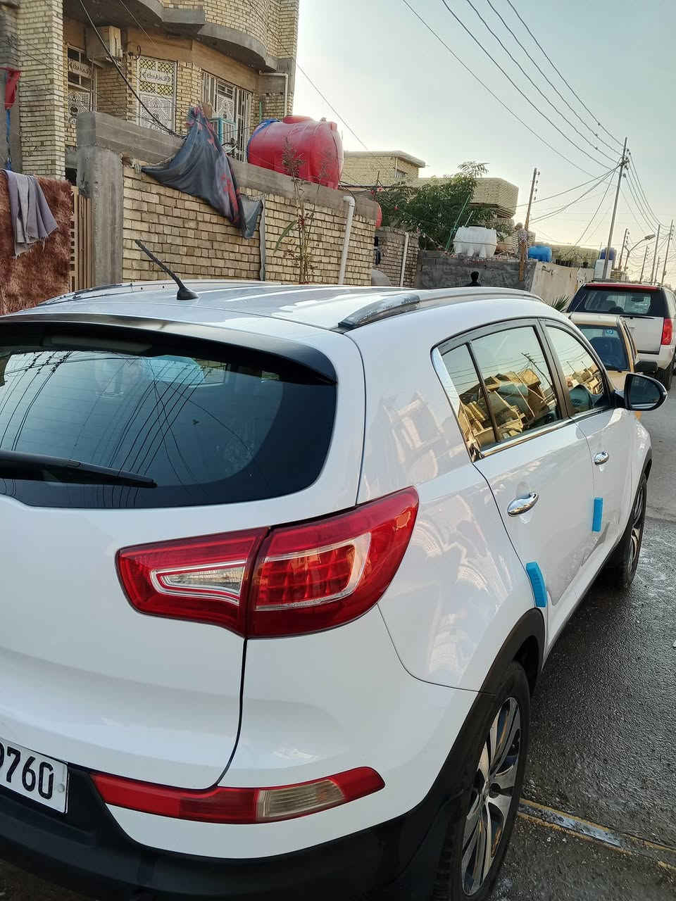 السلام عليكم من بعد اذنك ادمن كيا سبورتج للبيع موديل 2014 مكفوله كفاله عامه فقط الدعاميه الاماميه مصبوغة وشرط عل سونر وبارد اربع اصابع جاملغ الامامي والسونر مرفق ابيعلك نفسه صار شهر من سويته كير مكينه كفاله تخم تاير جديد كامره بل مرايه وكامره بل شاشه مري شفط حاكيه اشاير بل مري هزه جديده سنويه لل 28 محرك 2400 مكاني بغداد حي اور السعر 159 $ وبيهه شي قليل حك الجيه واي استفسار اتصال مع الرقم ***********
