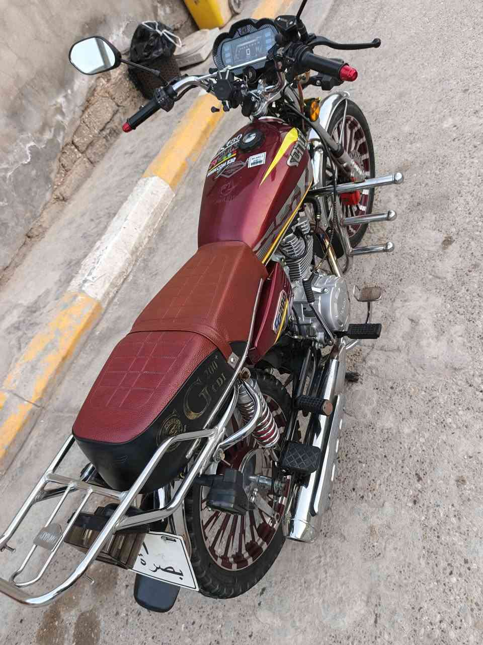 سولنك موديل 25 محرك 200cc أصل كفاله عامه من كلشي ورقه منفيس بيه؟ شاشه تعرظ فديو وأمبي ثري بلوتوث دراجه نظيفه مال جناي العنوان فلوجه شهداء السعر 850 بيه مجال بسيط ***********
