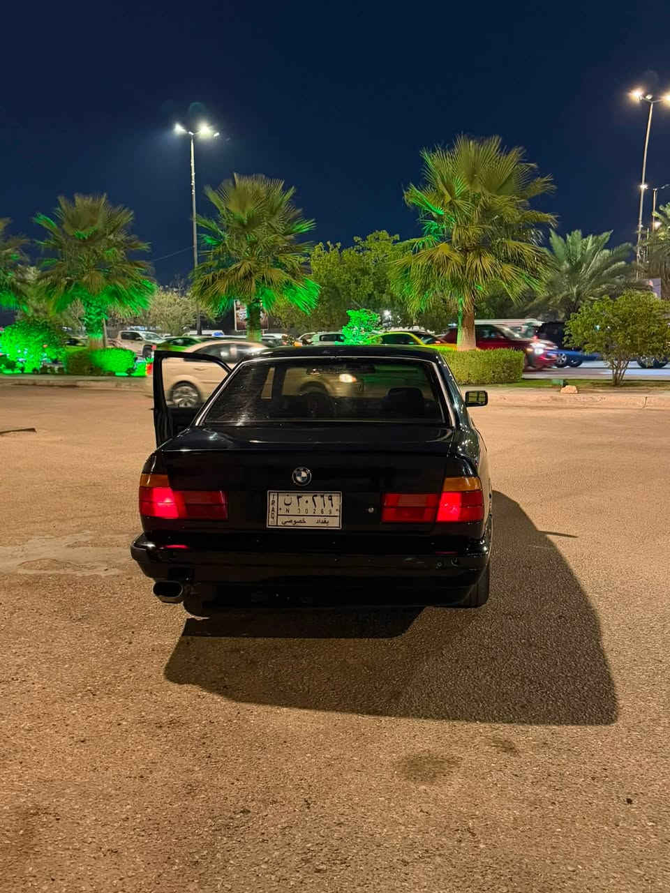 سلام عليكم 
BMW/520كير عادي مكينه مسكر 
موديل 1991تبريد شغال كونترول واكف حداديه جديده كهربائيات شغاله مكينه وكير مكفول كشنات كهرباء 
مصبوغه بل جديد الجماليه تعمري جديد سياره جديده وحلوه 
مكان سياره كربلاء السعر 40وبيها مجال المو شراي لا يتعبني 
***********
