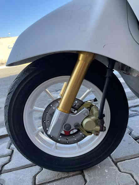 دراجه بوليس 2013
نضيفه شغل وطلع 
🏍️ ***********
