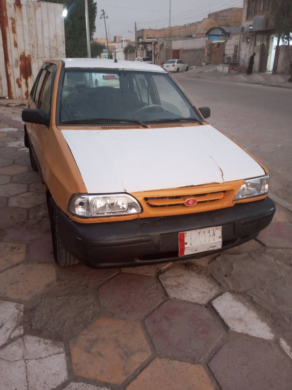 السلام عليكم البيع سياره سايبه موديل 11 سنويه 27 *********** المكان العمارة ابو رمانه السعر 14وبيه مجال
