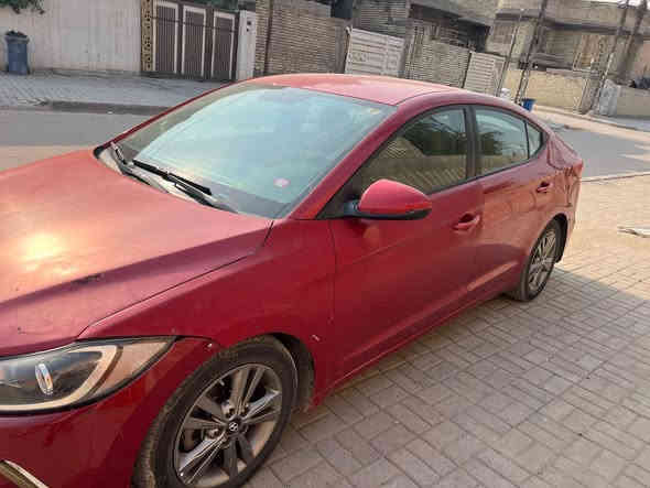 السلام عليكم النترا موديل 2018 حادثه موضح بالصور تبديل جاملغ فقط السياره باسمي مكاني بغداد الكماليه سعره ١٢٠ وبيه مجال الاتصال علئ الرقم ***********
