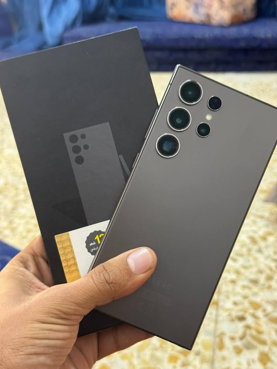 سلام عليكم
S 24 ultra 
256
ملحقات كامله 

جهاز نظافه 100 
السعر 880 الف 
***********
