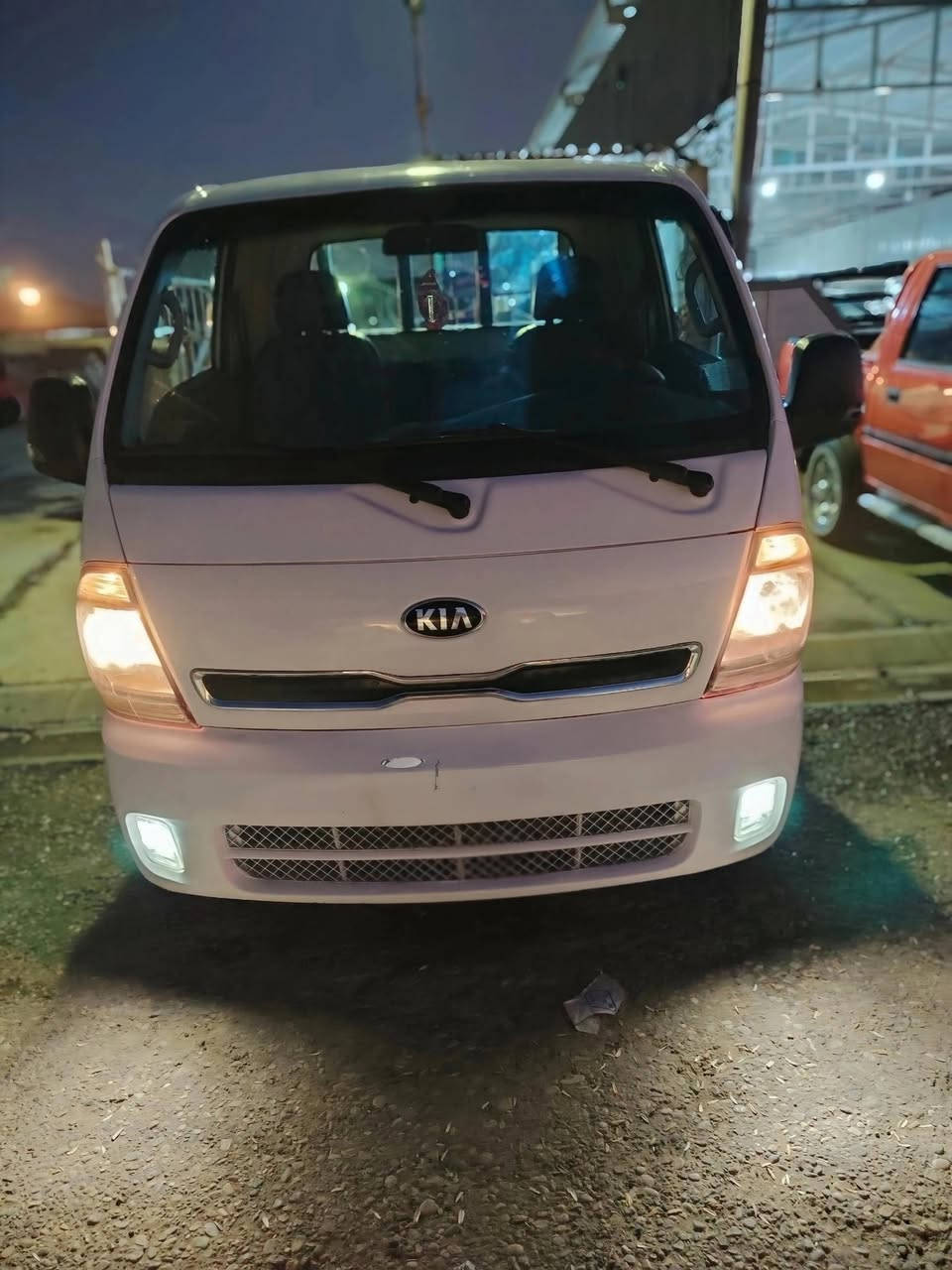 سلام عليكم
كيه حمل رقم كركوك مشروع وطني شرط التحويل 
شاصي محرك گير اكسل بل شرط 
السعر 135
الرقم /***********/
