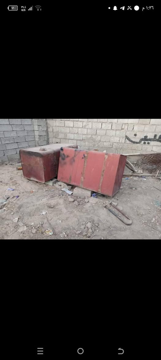 السلام عليكم للبيع صينيه وتانكي هدروليك وتانكيات كاز الستفسار على الرقم ***********
