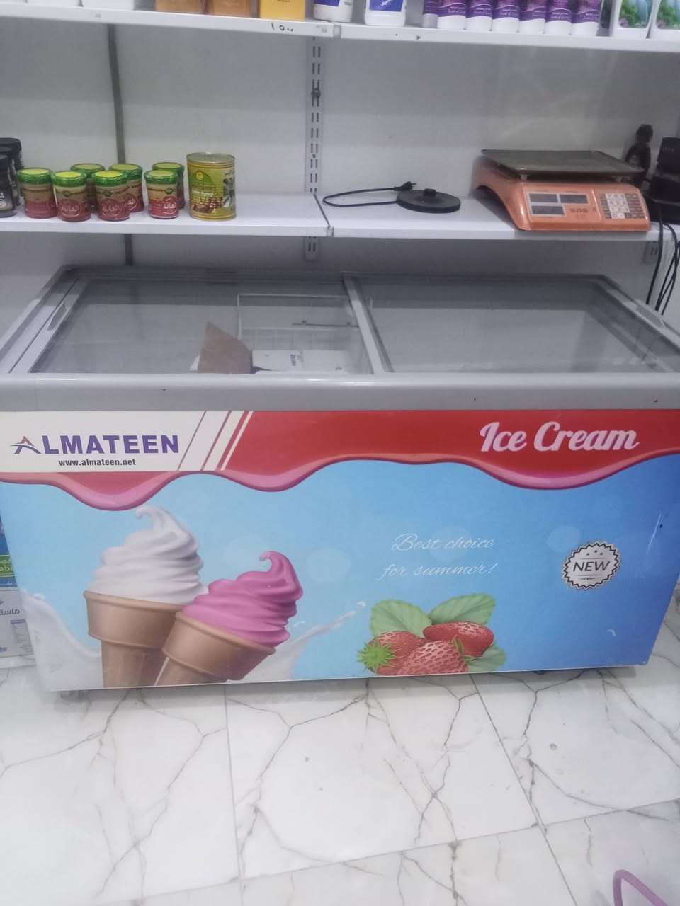 سلام عليكم غراض للبيع شلع كله جديد المواد مو وياهن ديوانيه بالتقيه الرقم ***********
