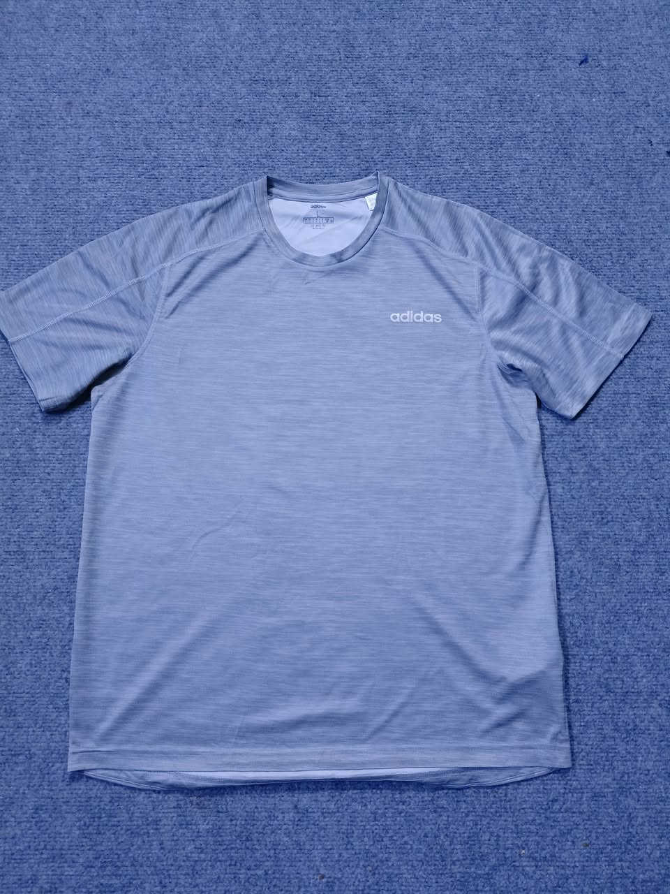 قطعه وكاله مملبوس القياس لارج🔥
القطعه جدا جدا راقيه 🎩🙈


**إذا كنت صاحب هذا الإعلان وتريد حذفه لأي سبب، رجاءا أرسل رسالة إلى الدعم الفني**