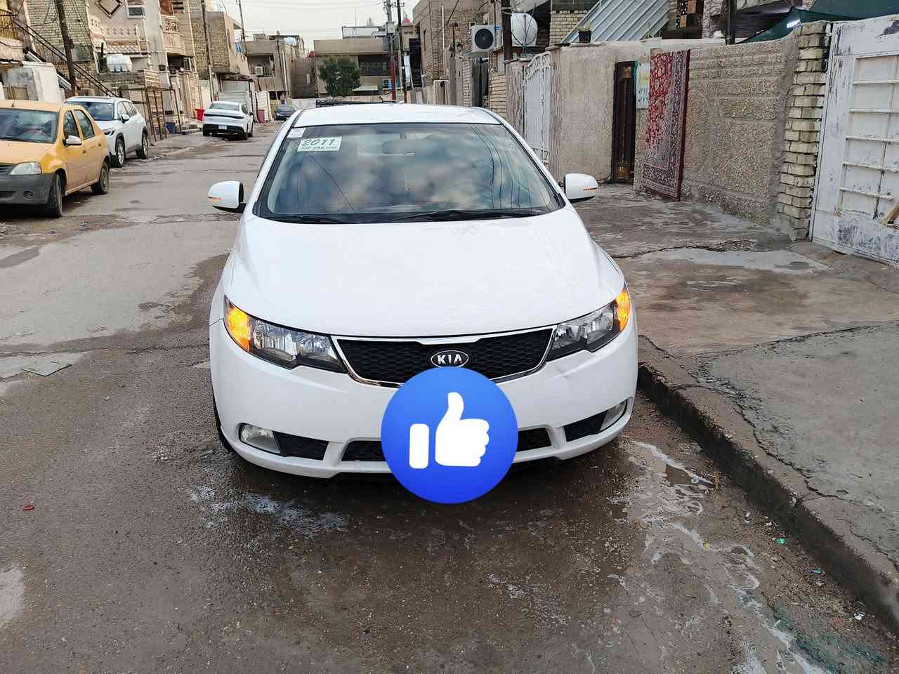 سياره سيراتو 2011 للبيع السعر 100ورقه بيهه مجال مكاني بغداد
***********
