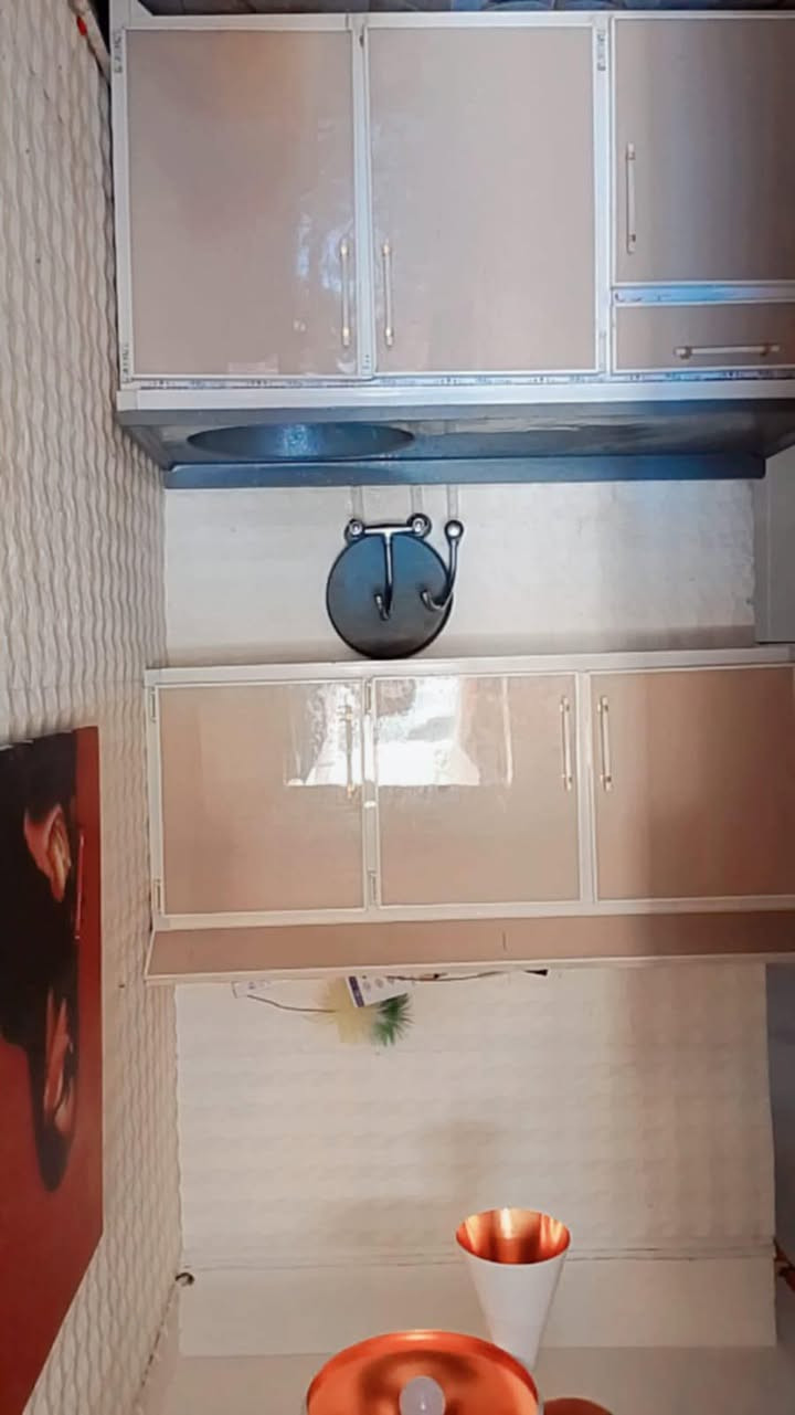كاونتر نضيف جدا استخدام قليل السعر ٣٥٠ وبيه مجال قليل العنوان كوت الطشاش


**إذا كنت صاحب هذا الإعلان وتريد حذفه لأي سبب، رجاءا أرسل رسالة إلى الدعم الفني**