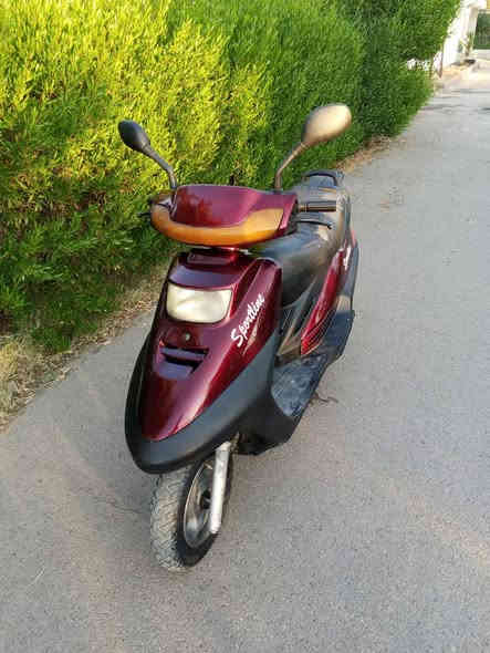 السلام عليكم
للبيع دراجة فراشه سرعه 140 شلعه معدل فول كهربائيات كلها شغاله اشاير شغاله دبلات جدد بك لايت شغال لايت شغال هندر دفره وحده سلف شغال دراجه خرسه شرط ماتسمع بس صوت الصالنصه تايرات جدد قبغ بانزين جكمجه جنطه كله علسويج استانه تعليك كفرات بلاديه مو تجاريه كامله مكمله خير من الله وصور كدامك المكان ناحيه الاسحاقي مركز ناحيه السعر350 وبيه مجال حك الجيه.
للاتصال علرقم *********** / ***********
