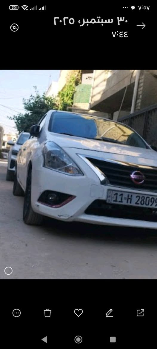 الغوالي.. صني هندي 2019 بيهه 3 قطع صبغ جاملغ خلفي وبابتين وشوي بارد مكانه لدوره سعر. 93 وبي مجال بيهه صوت جواكيج بلمكينه بسيط مكينتهه كامله مع شد 450 الف بس معندي مجال اسوي لسياره بسمي 
*********** متوفر وتساب
