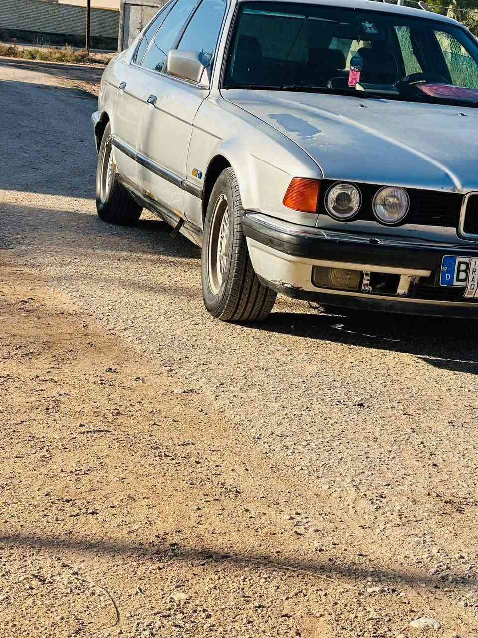 BMW بسعر نار 🔥
ماكو هيج سعر على مستوى العراق
مستعجل على البيع ⏳
🚘 BMW 735i
📆 موديل 1992
✅ كير مكفول
✅ محرك مكفول
✅ رقم مشروع وطني
✅ أسويلك وكالة بيها فوراً
✅ سيارة مال جنّيان – تمشي بثبات وقوة
✅ تنصيب مرتب وحلو
✅ حدادية كاملة
✅ باتري جديدة

✨ السيارة نظيفة ومال جنيان 
✨ صرف بنزين كلش زين وطبيعي

🛑 ملاحظه السياره نقصها ارفيو 

سعر 45 ورقه وبيها مجال بسيط 

مكان السيارة - النجف 
مامتواجد على النت 

للتواصل 
***********

