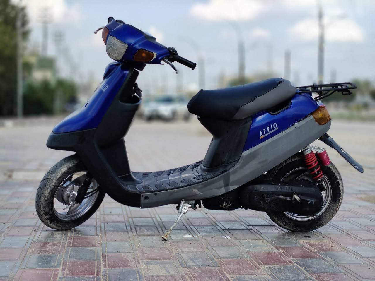 للبيع دراجة بطة مديل 99 الدراجة كلها شغالة مكينتها مامفتوحة الدراجة حاوية مكاني كربلاء حي العباس السعر 350 وبي مجال بسيط ***********
