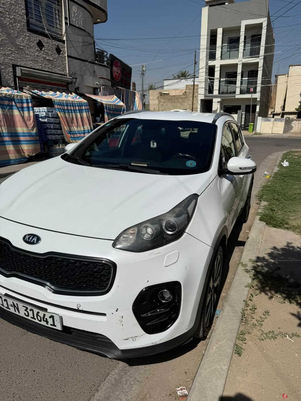 سلام عليكم
للبيع كيا سبورتج 2018 خليجي مكفوله سياره فول عدا الفتحه محرك كير مكفول 

المواصفات بصمة زراك لايت حساس امامي خلفي قطعتين تبريد صندوك كهرباء وبقية المواصفات المعروفه ملاحضه بيه شخط بسيط بالجاملغ الخلفي وممصلح على وضعه السعر 180 للأستفسار الاتصال على الرقم *********** مكان السياره بغداد المنصور
