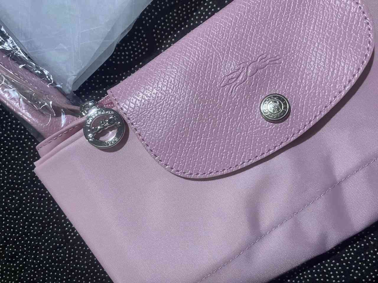 السعر ٢٠ صناعة فرنسا


**إذا كنت صاحب هذا الإعلان وتريد حذفه لأي سبب، رجاءا أرسل رسالة إلى الدعم الفني**